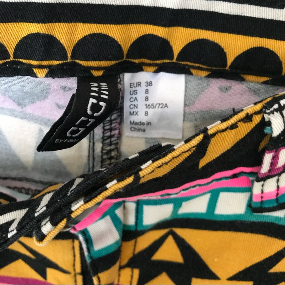 H&M Aztec print pants - Picture 5 of 5